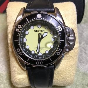 Sector 600 Swiss made Sports diver